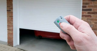 Купить автоматику для рулонных ворот Октябрьский, цена от 2787 руб.